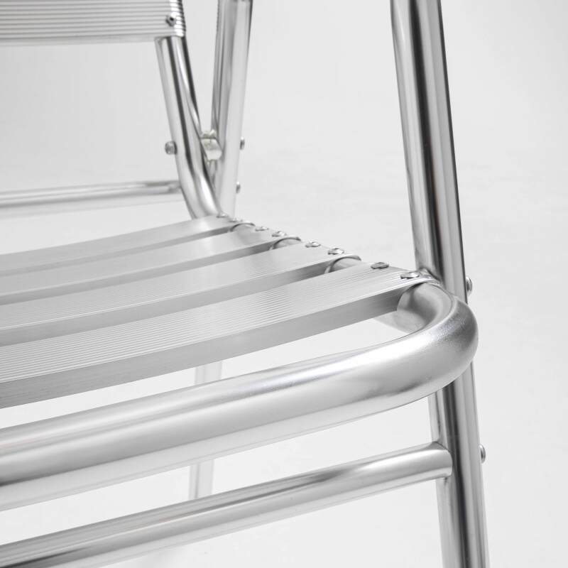 Silla de jardín con reposabrazos de aluminio apilable