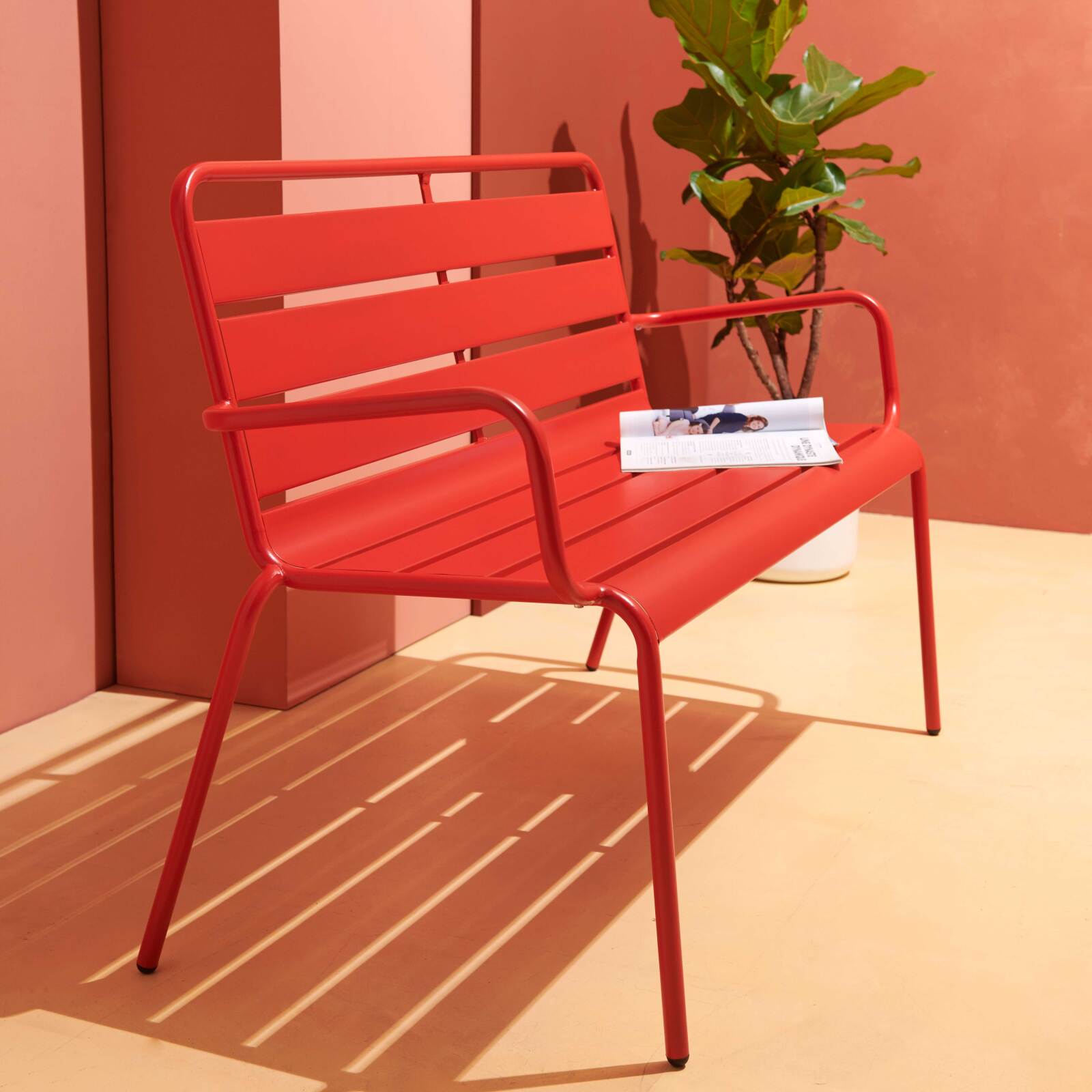 Banco de jardín de metal