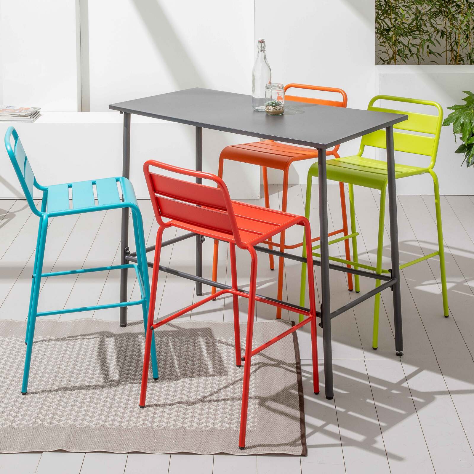 Mesa de jardín alta (120 x 60 x 105 cm) de acero termolacado