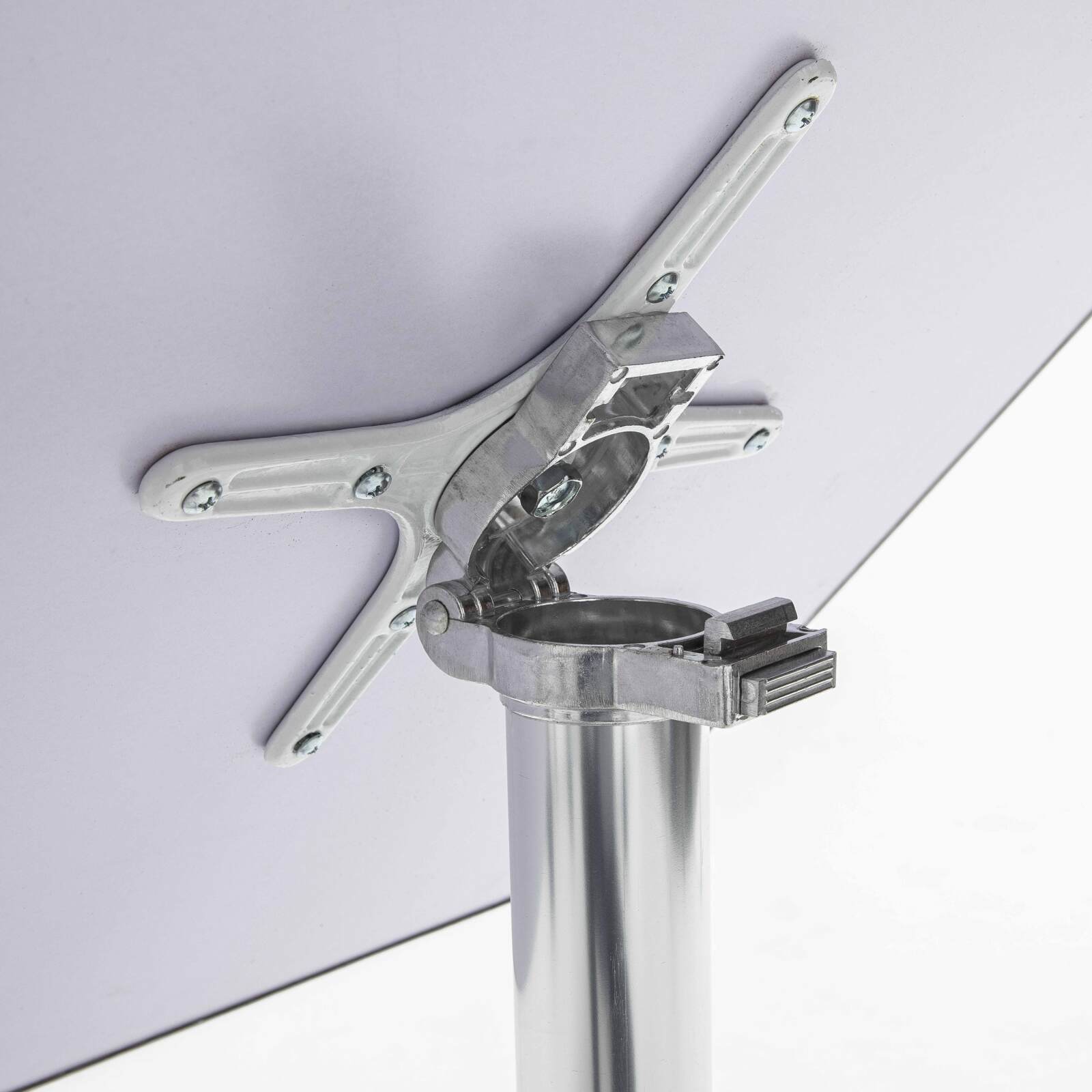 Mesa de jardín bistró inclinable de 70 x 70 cm y 4 sillas con brazos de aluminio y resina