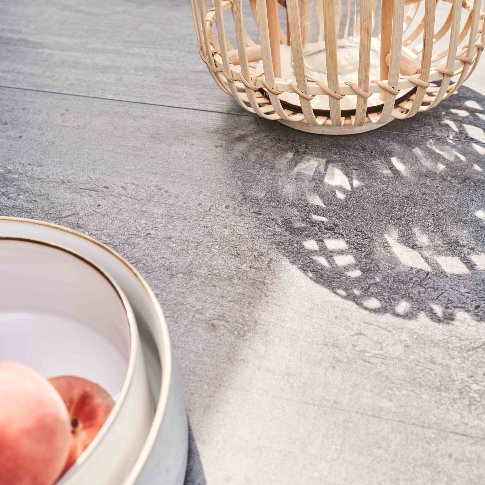 Mesa de jardín con tablero de cerámica efecto hormigón (185 x 95 x 74 cm)