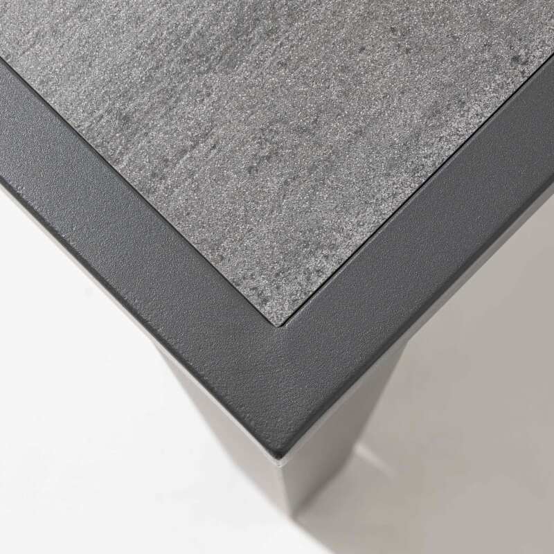 Mesa de jardín de cerámica con capacidad para 10 personas con efecto de hormigón encerado