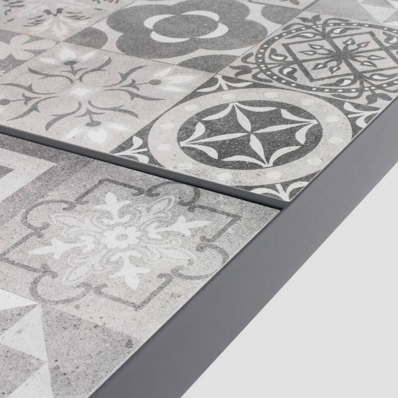 Mesa de jardín rectangular de 182 x 121 cm en cerámica con diseño Karo + 10 sillas (6/7)