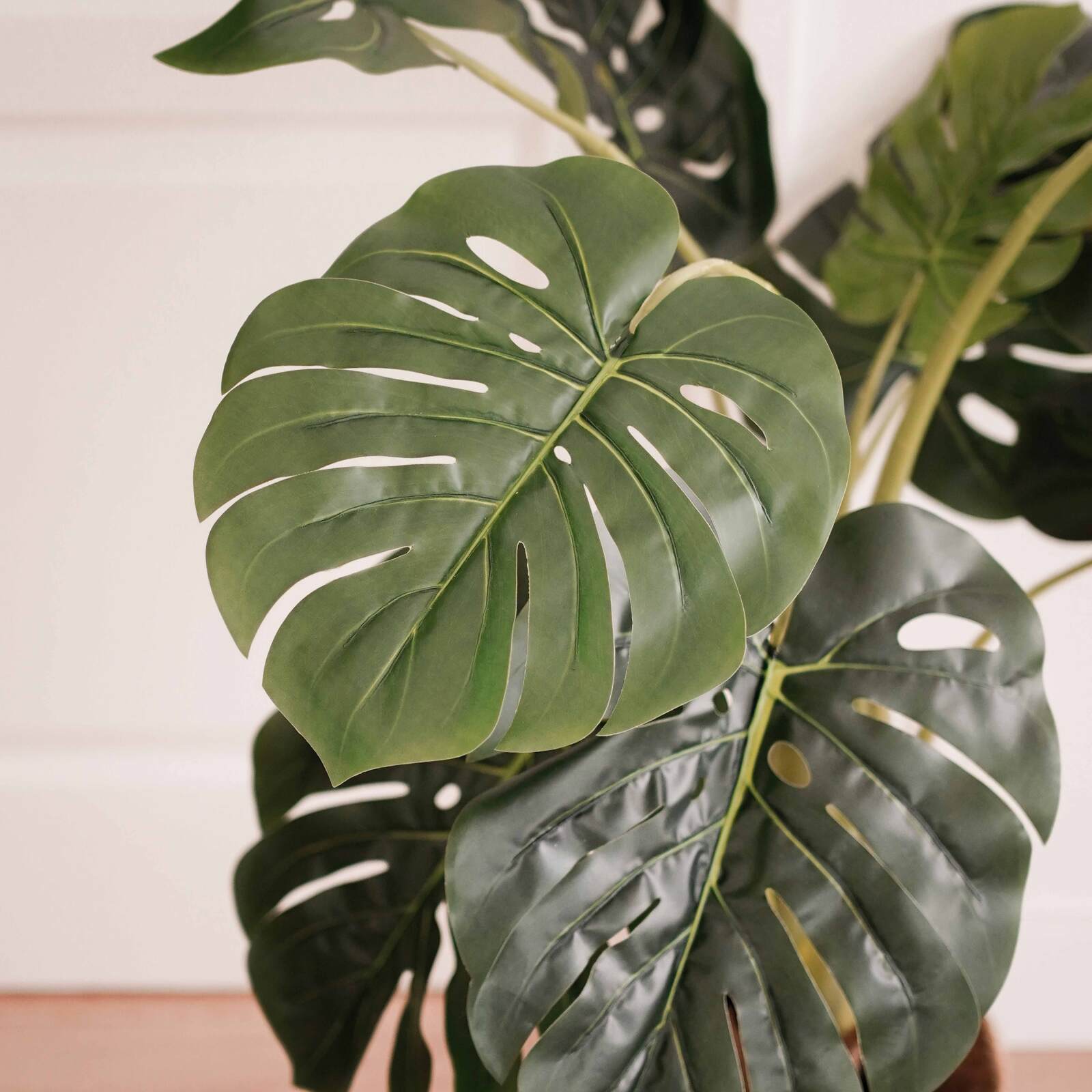Monstera Deliciosa artificial en maceta altura 90 cm