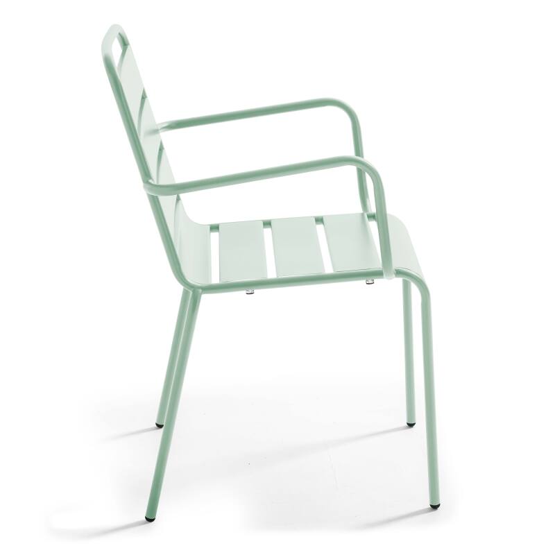 Silla de metal con reposabrazos estilo industrial (2/4)