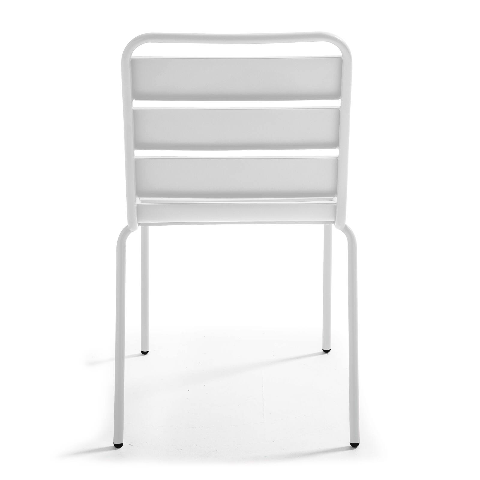 Silla de metal estilo industrial