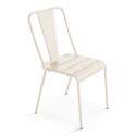 Silla de metal de bistró