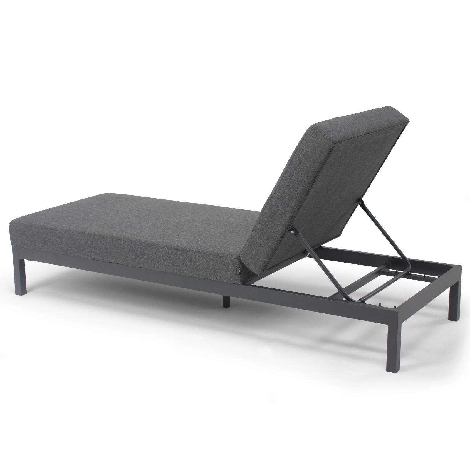 Baño de sol con cojín, reclinable en 5 posiciones Baño de sol con cojín, reclinable en 5 posiciones