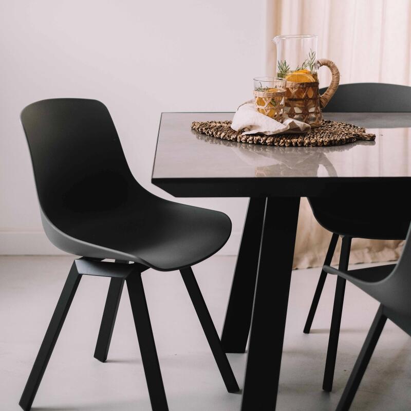 Lote de 4 sillas escandinavas