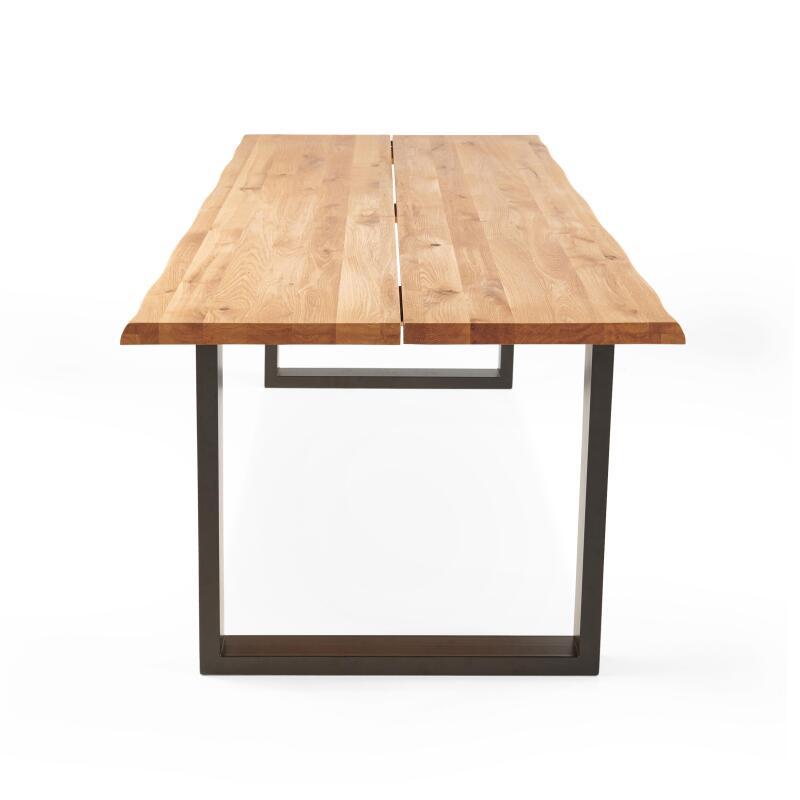 Tabla rectangular de roble FSC® con bordes irregulares y patas en forma de U (3/6)