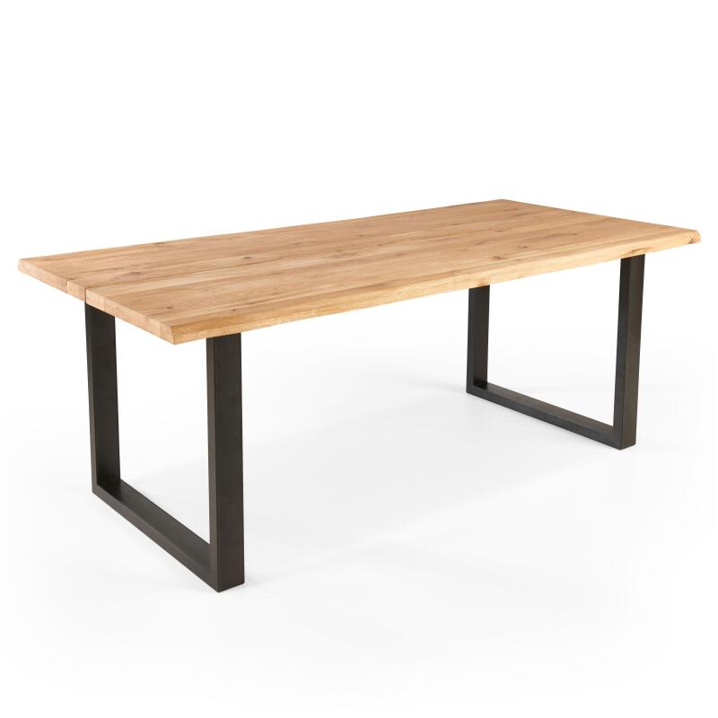 Tabla rectangular de roble FSC® con bordes irregulares y patas en forma de U