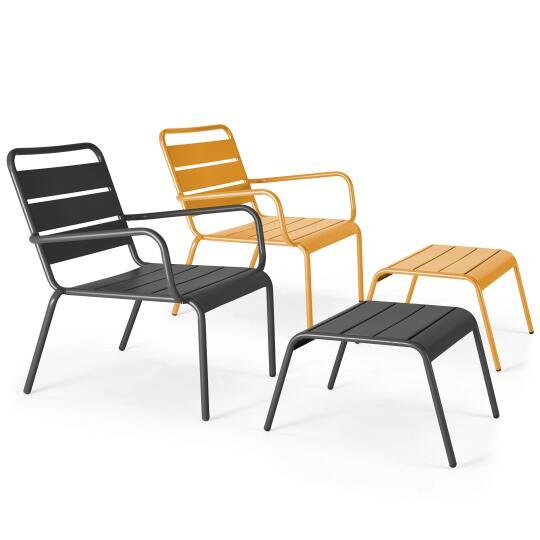 Lote de 2 sillones bajos con reposapiés de metal en gris antracita + 1 color
