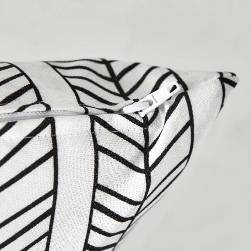 Focus coussin motif BLANC ET NOIR (3/3)