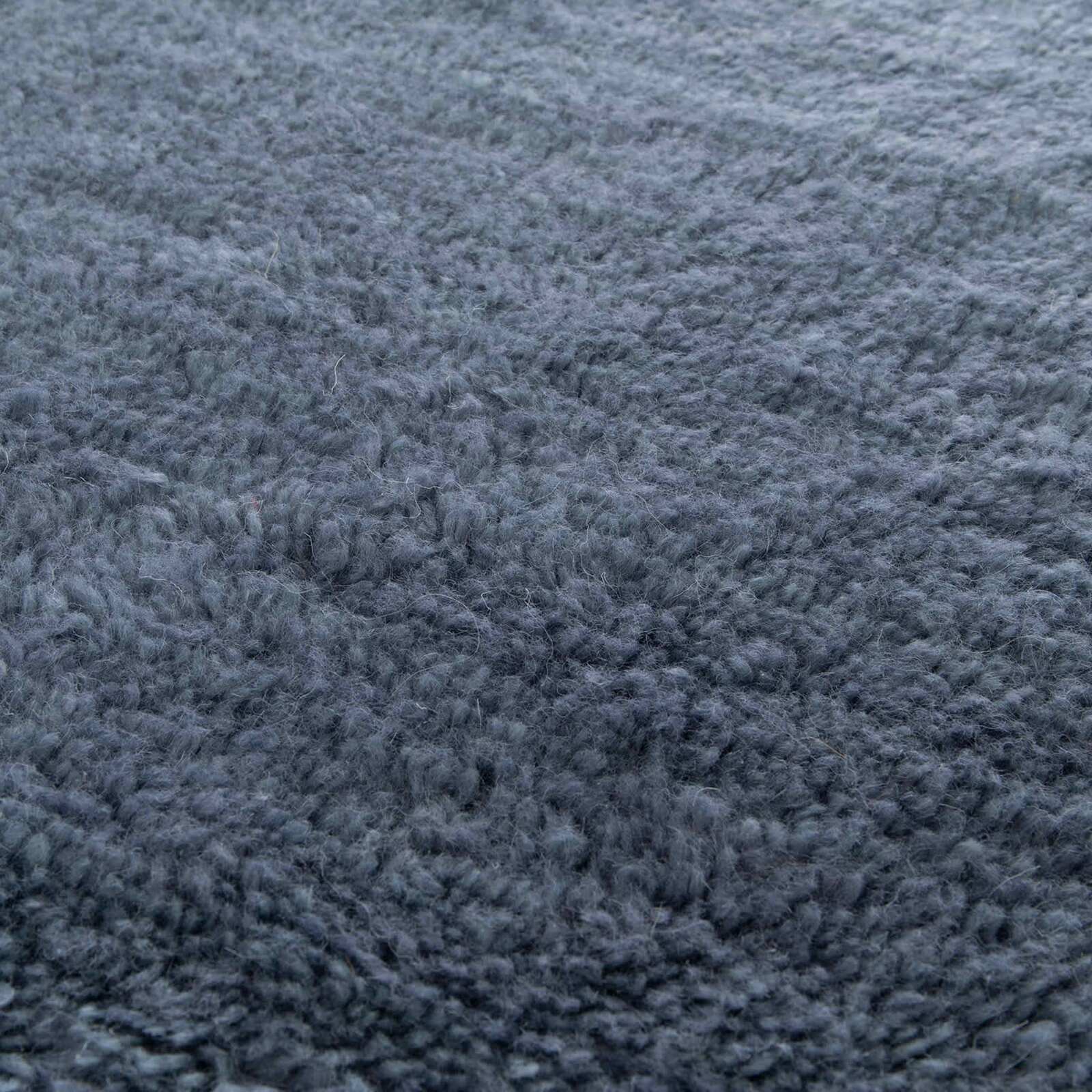 Alfombra rectangular de lana con diseño tejido a mano de pelo corto