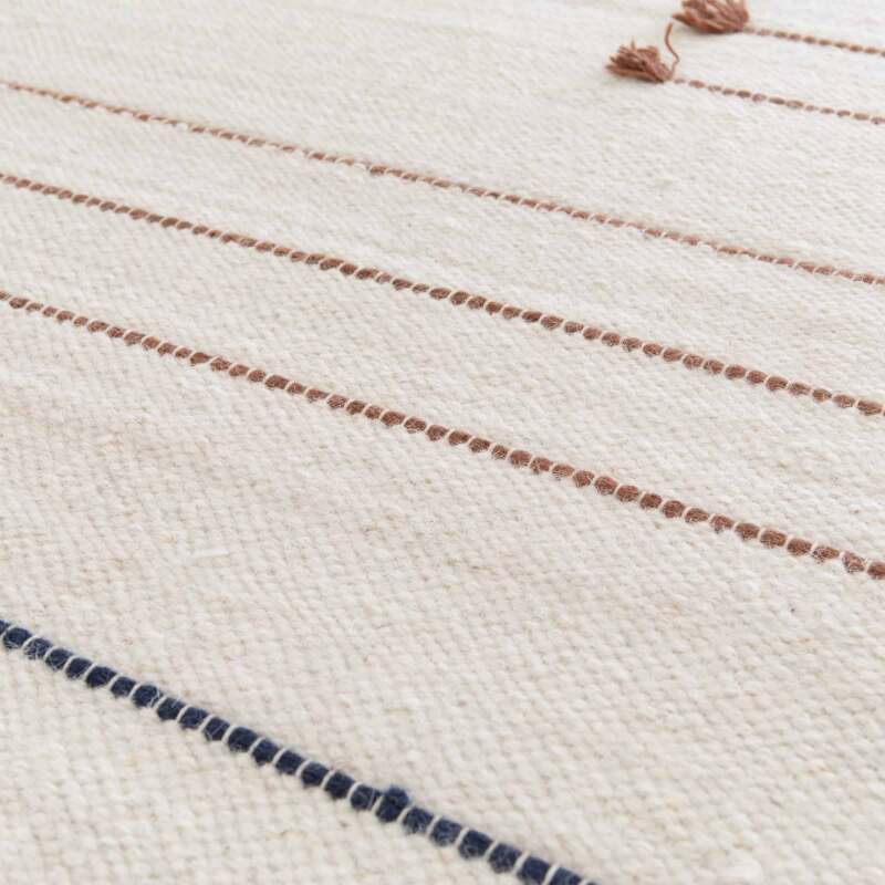 Alfombra rectangular de lana tejido a mano con borlas de pelo corto