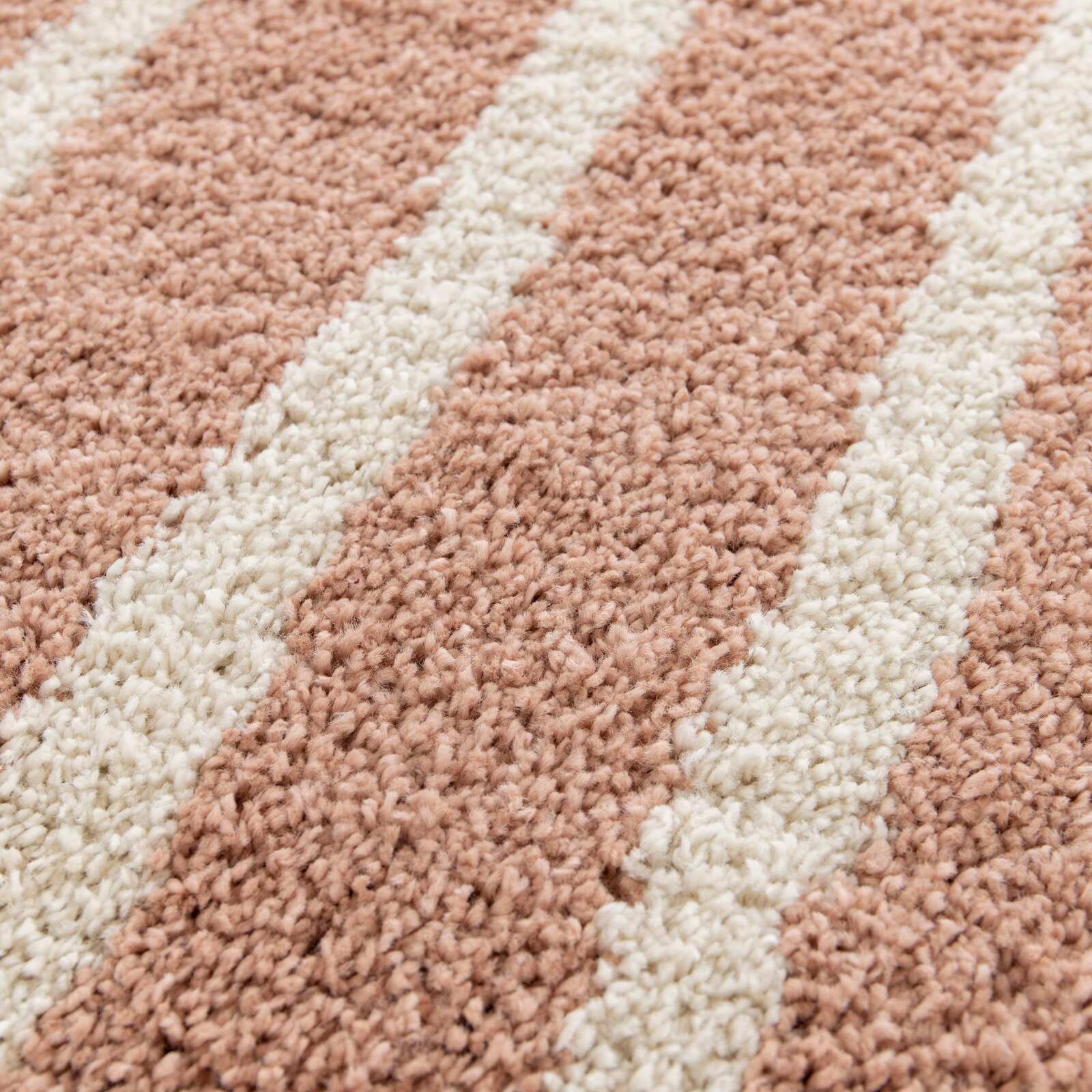 Alfombra rectangular con diseño de arcoíris y pelo largo