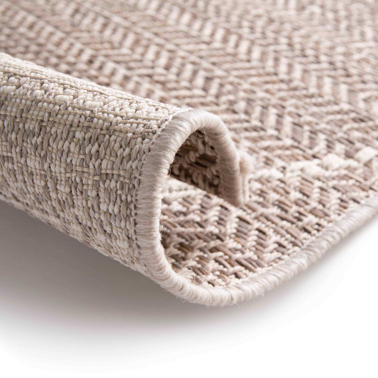 Alfombra rectangular beis para exteriores hecho de polipropileno Alfombra rectangular beis para exteriores hecho de polipropileno