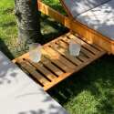 Lote de 2 tumbonas con cojín y mesa auxiliar de madera de eucalipto FSC®