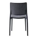 Silla de plástico calada para terraza