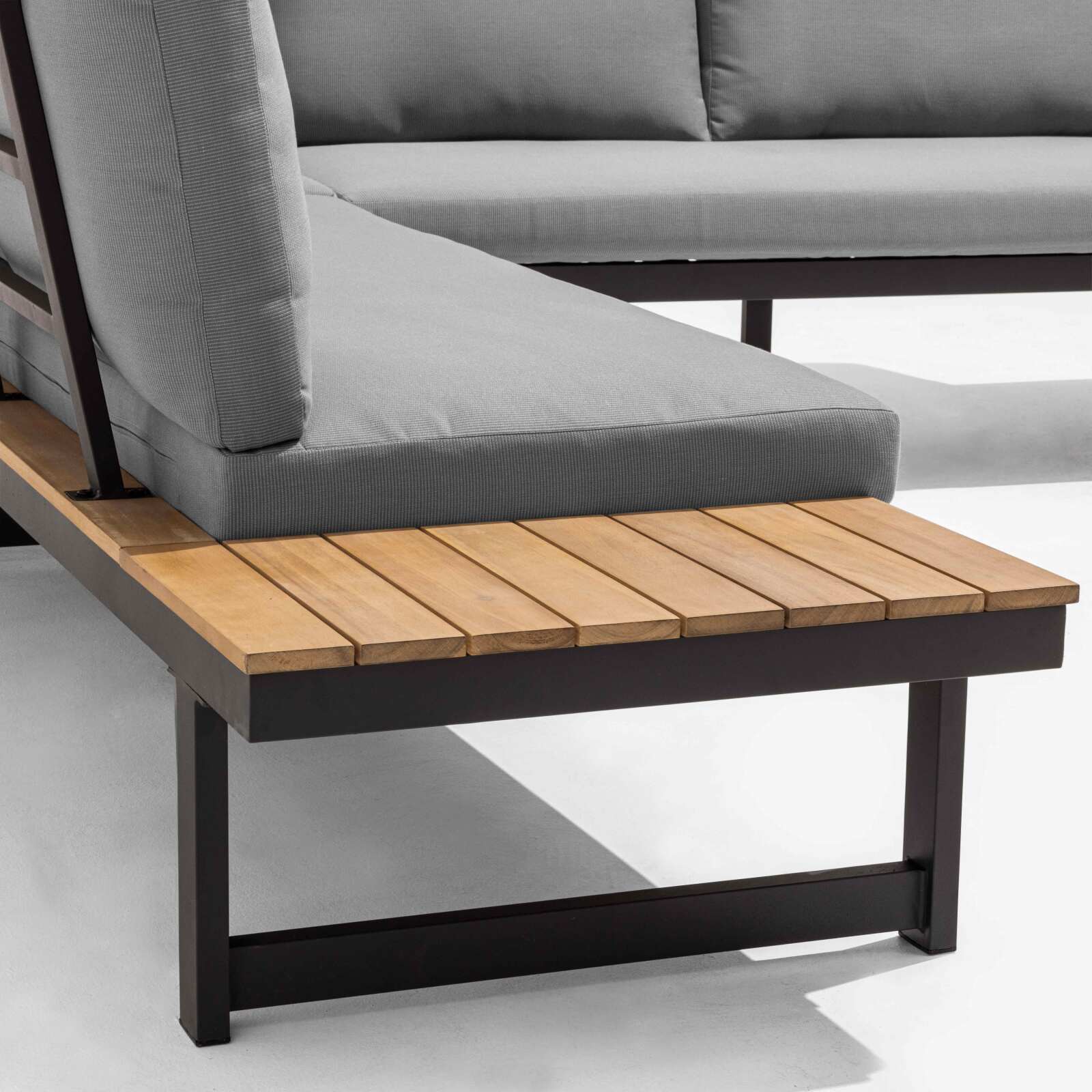 Sofá de jardín en esquina de 6 plazas de aluminio y madera FSC®