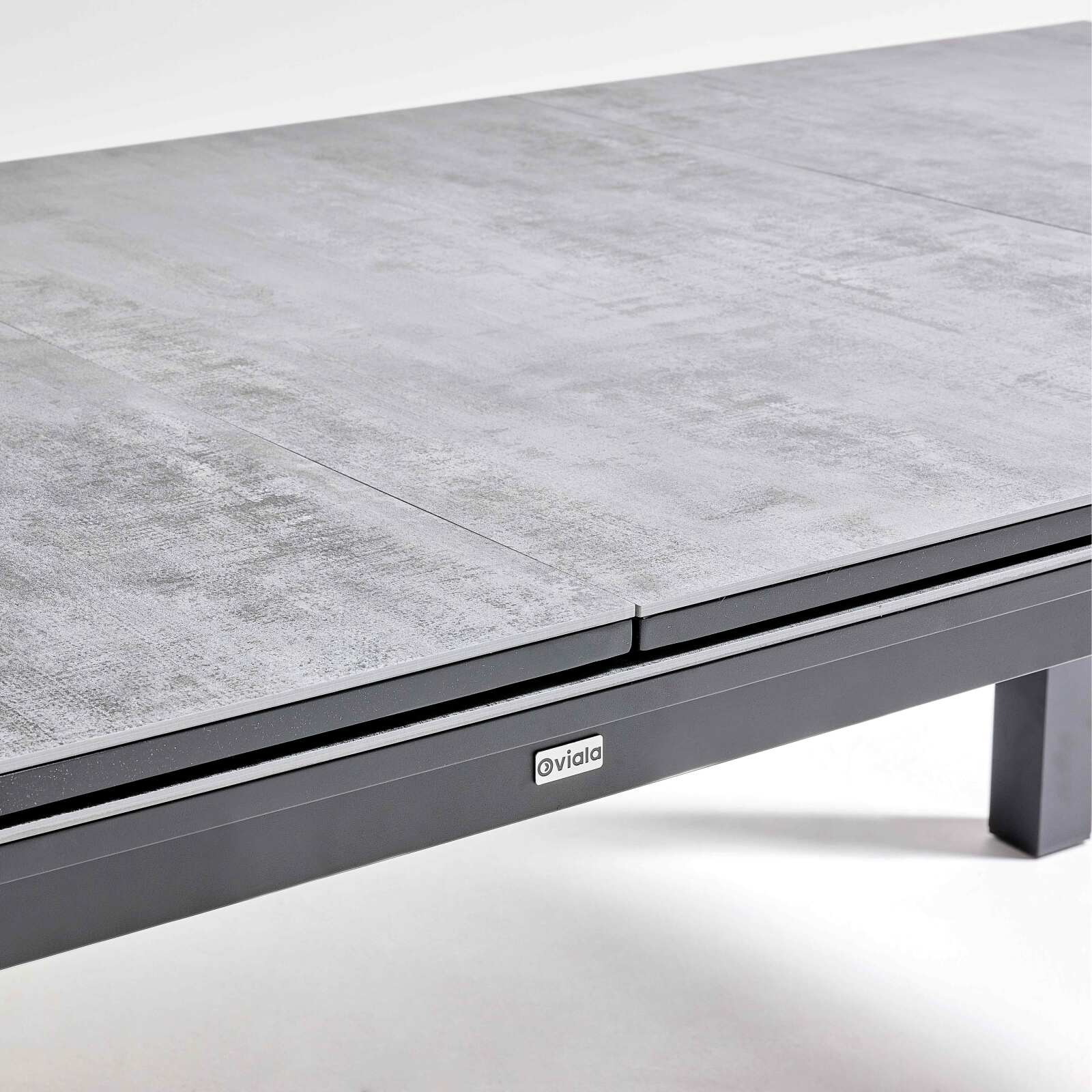 Conjunto de mesa de jardín rectangular extensible de 320 x 100 x 76 cm con 8 sillas y 2 sillas con reposabrazos