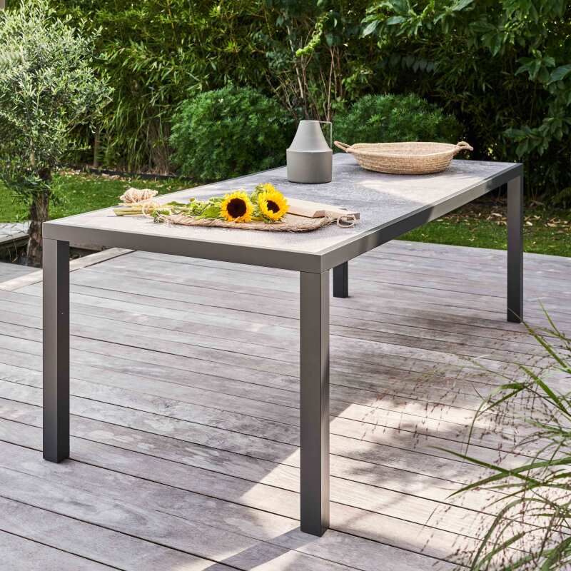 Mesa de jardín de cerámica con efecto estampado de 230 x 95 cm con 8 sillas y 2 sillas con reposabrazos