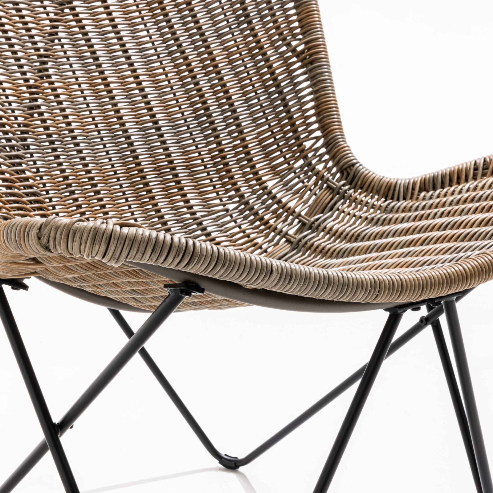 Lote de 2 sillas de jardín de ratán sintético y una mesa de centro