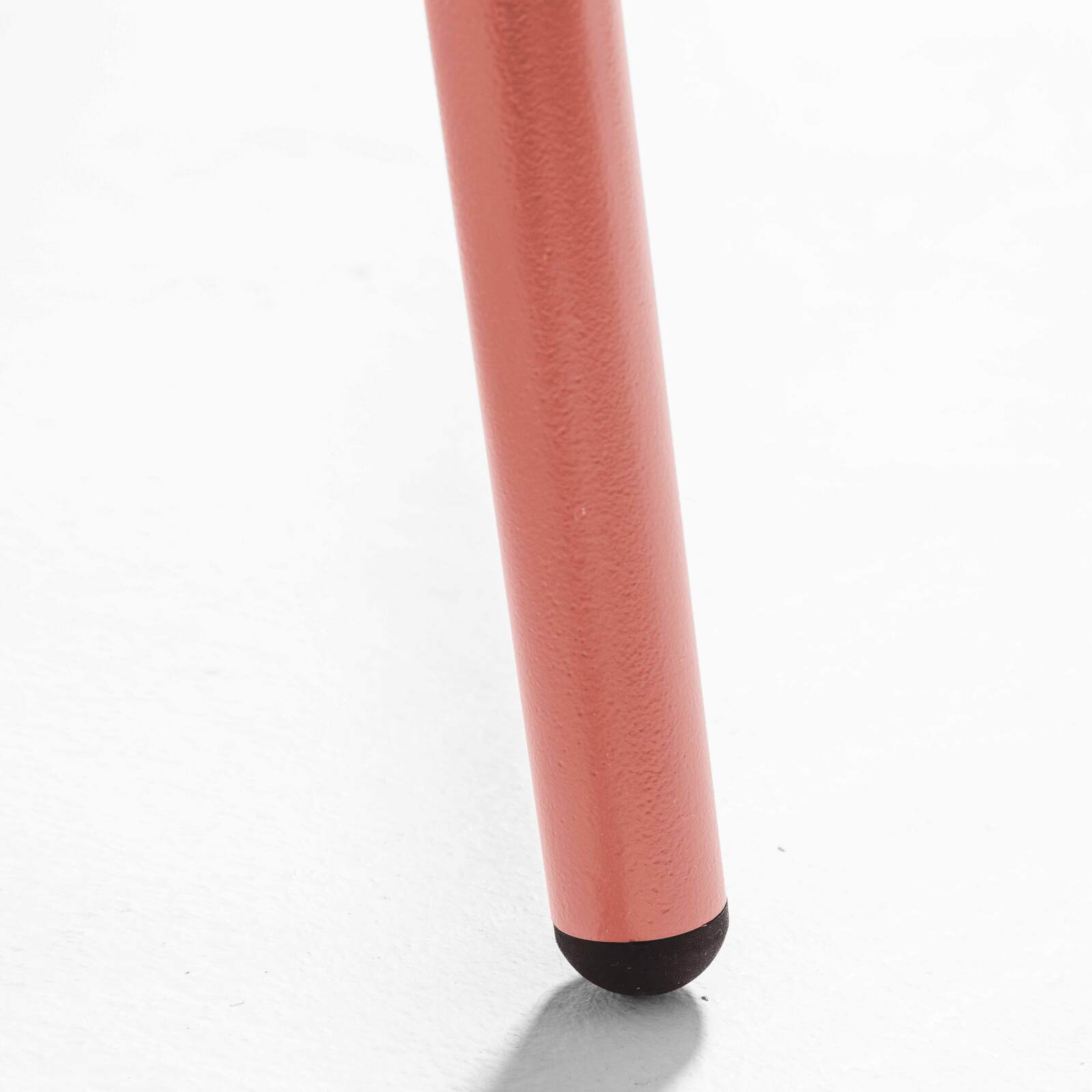 Silla de jardín baja de metal