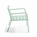 Silla de jardín baja de metal