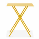 Mesa plegable de metal amarillo