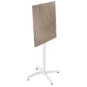 Mesa alta de jardín cuadrada de 60 x 60 cm inclinable en HPL