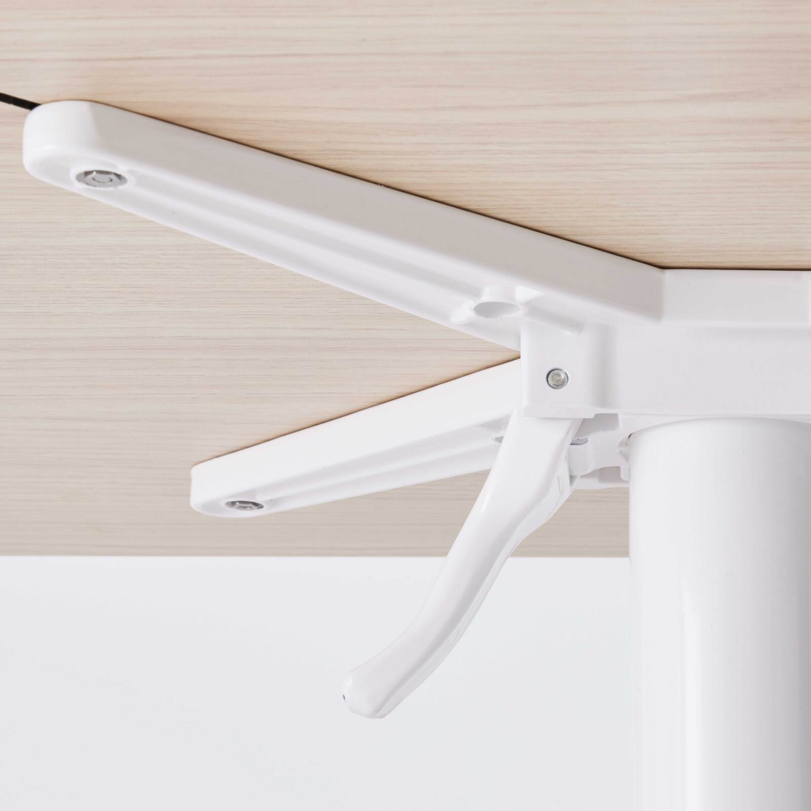 Mesa de jardín cuadrada de 60 x 60 cm con pie blanco inclinable en HPL