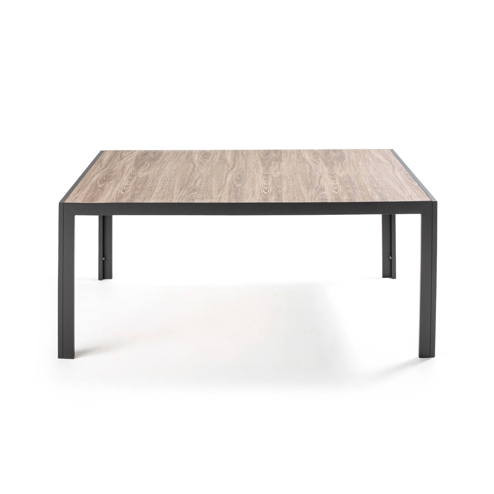 Mesa con tablero de cerámica con efecto de madera para 8 personas Mesa con tablero de cerámica con efecto de madera para 8 personas