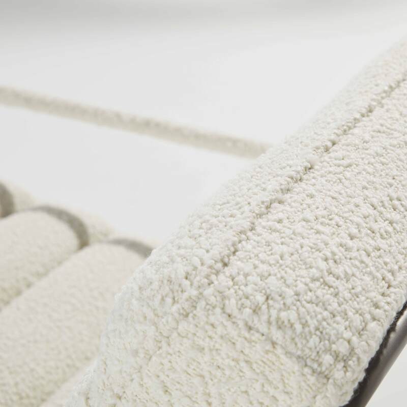 Sillón tapizado en tela de bucle y madera de eucalipto FSC® (6/7)