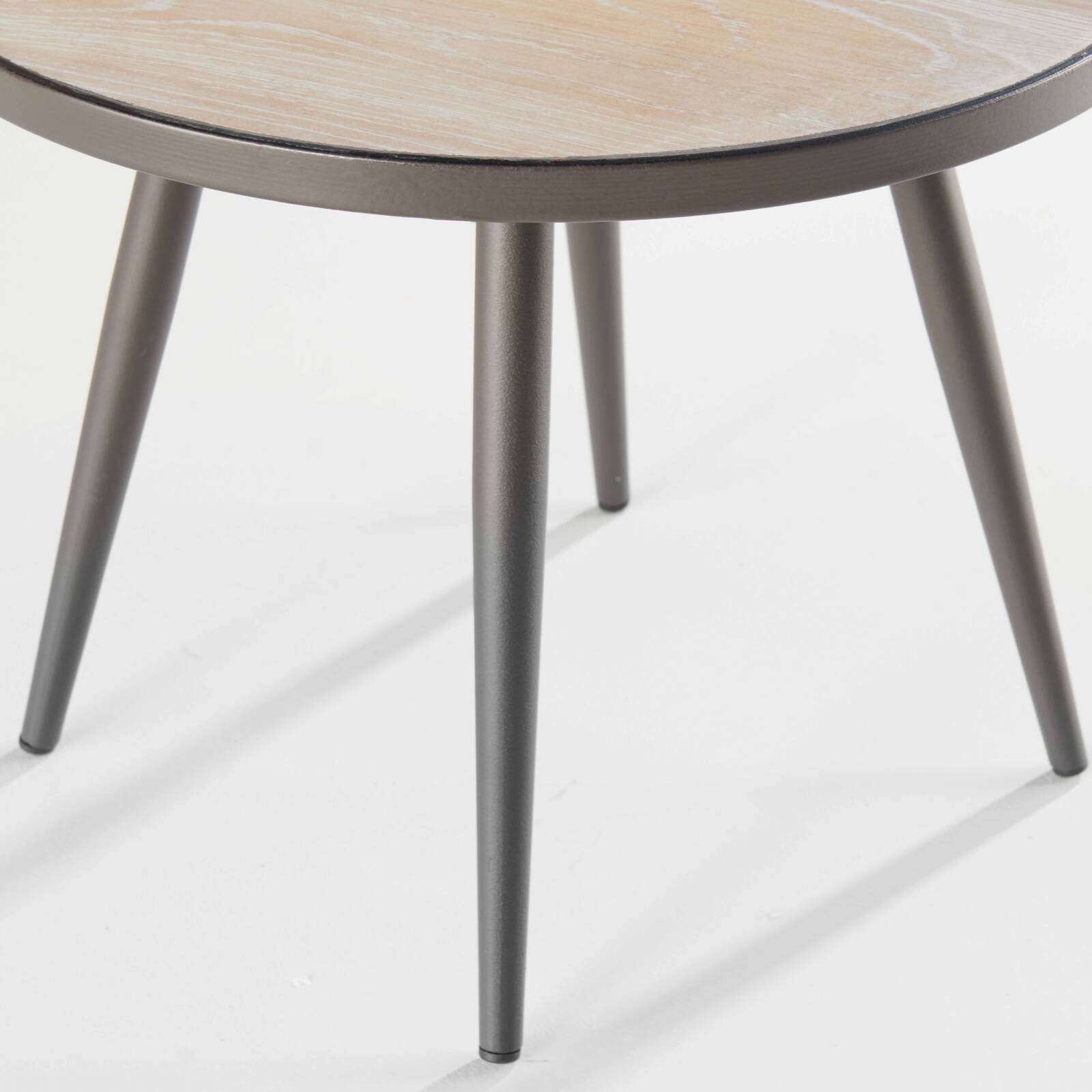 Mesa de centro redonda con tablero de imitación de madera