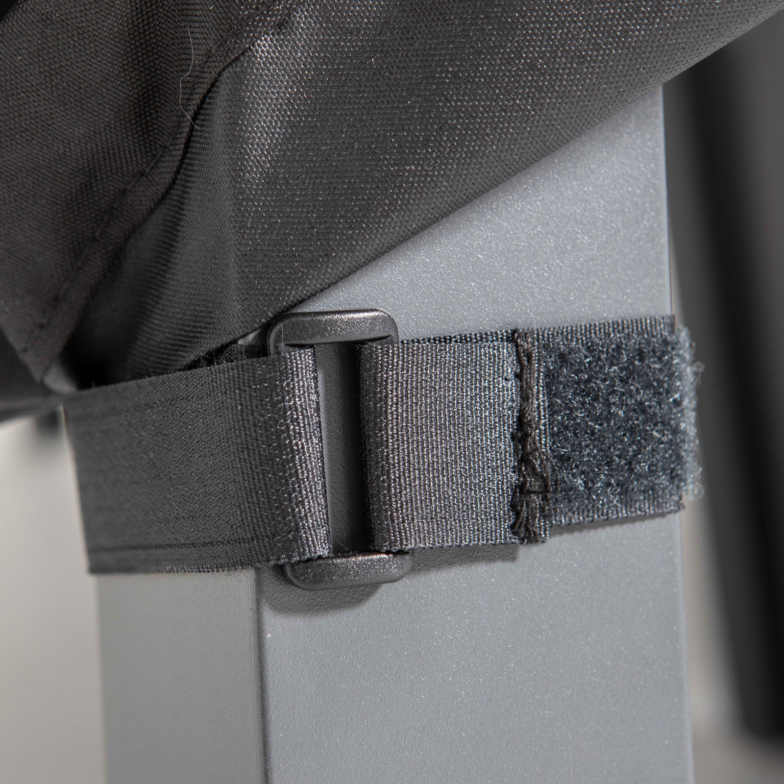 Funda protectora para silla de jardín negra | COV'UP