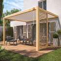 Pérgola bioclimática adosada de aluminio blanco de 3 x 4 m con decoración de madera y 1, 2 ó 3 pantallas