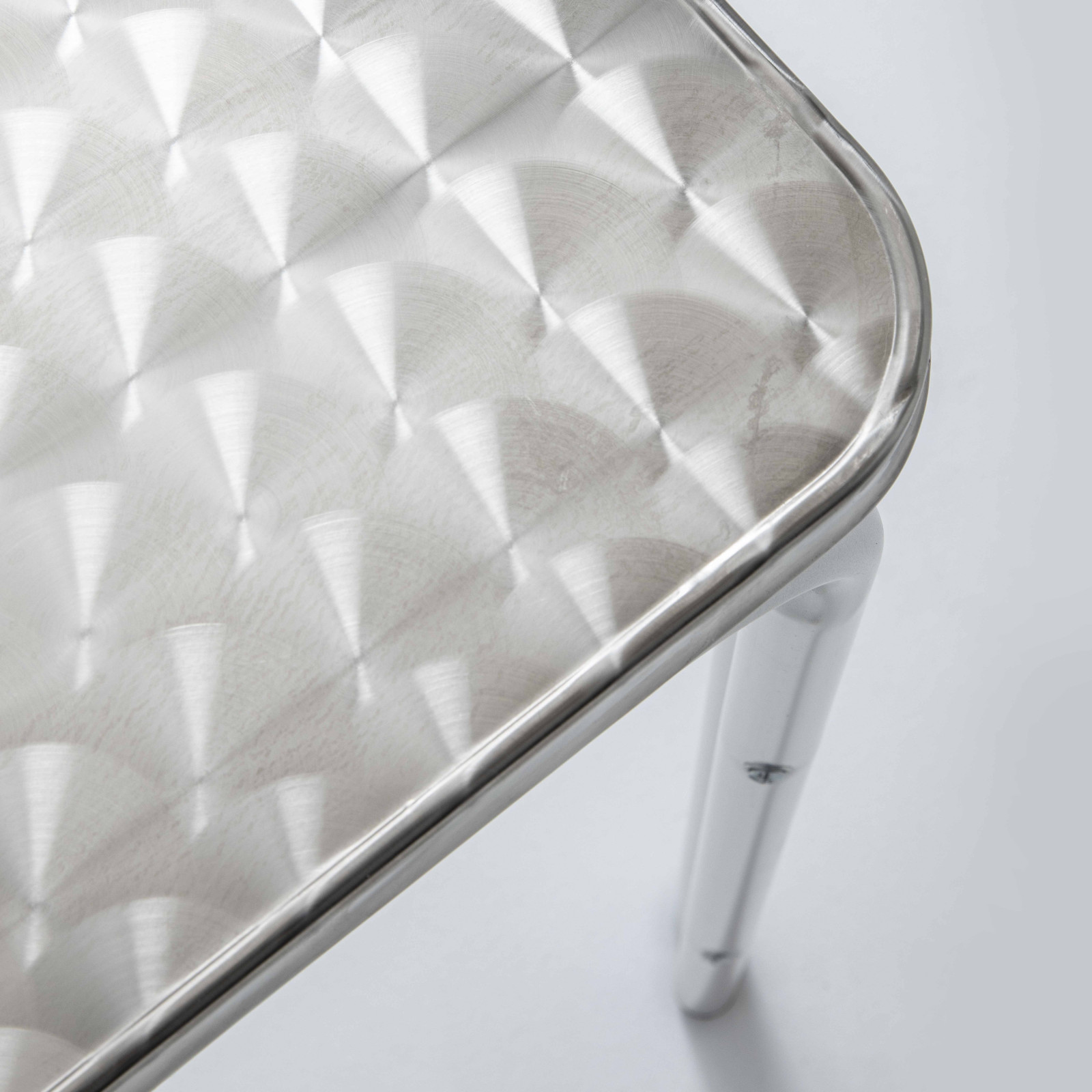 Mesa de jardín cuadrada de aluminio