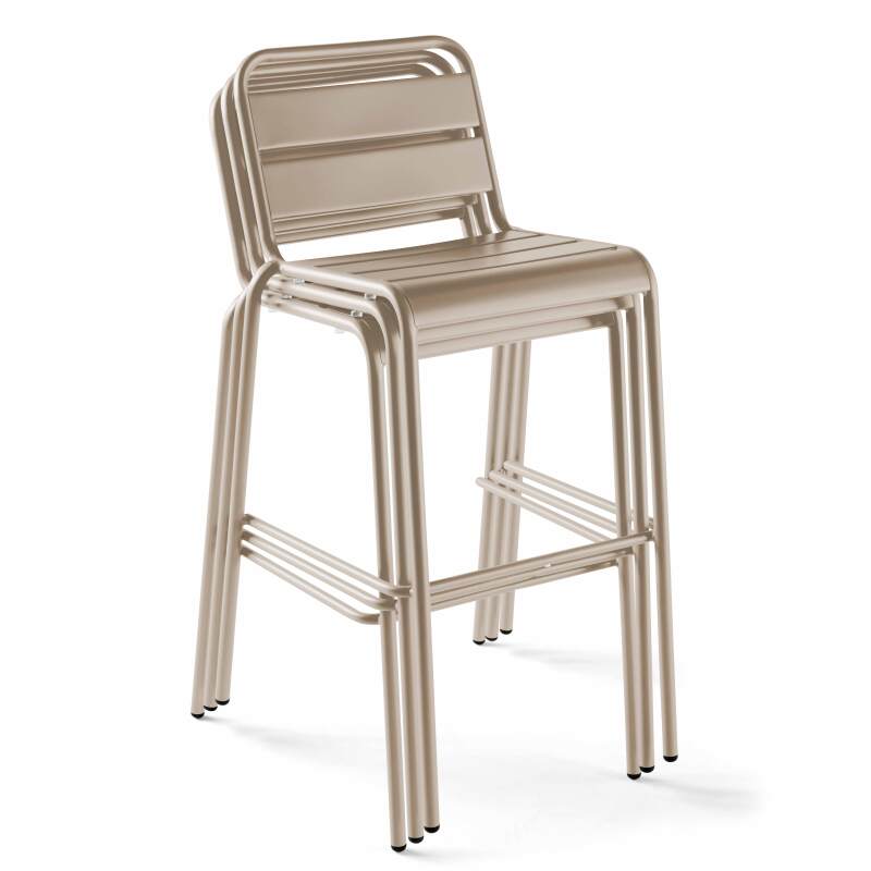 Mesa reclinable laminada de 60x60 cm de altura con pata negra y sillas de metal