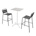 Mesa reclinable laminada de 60x60 cm de altura con pata blanca y sillas de metal