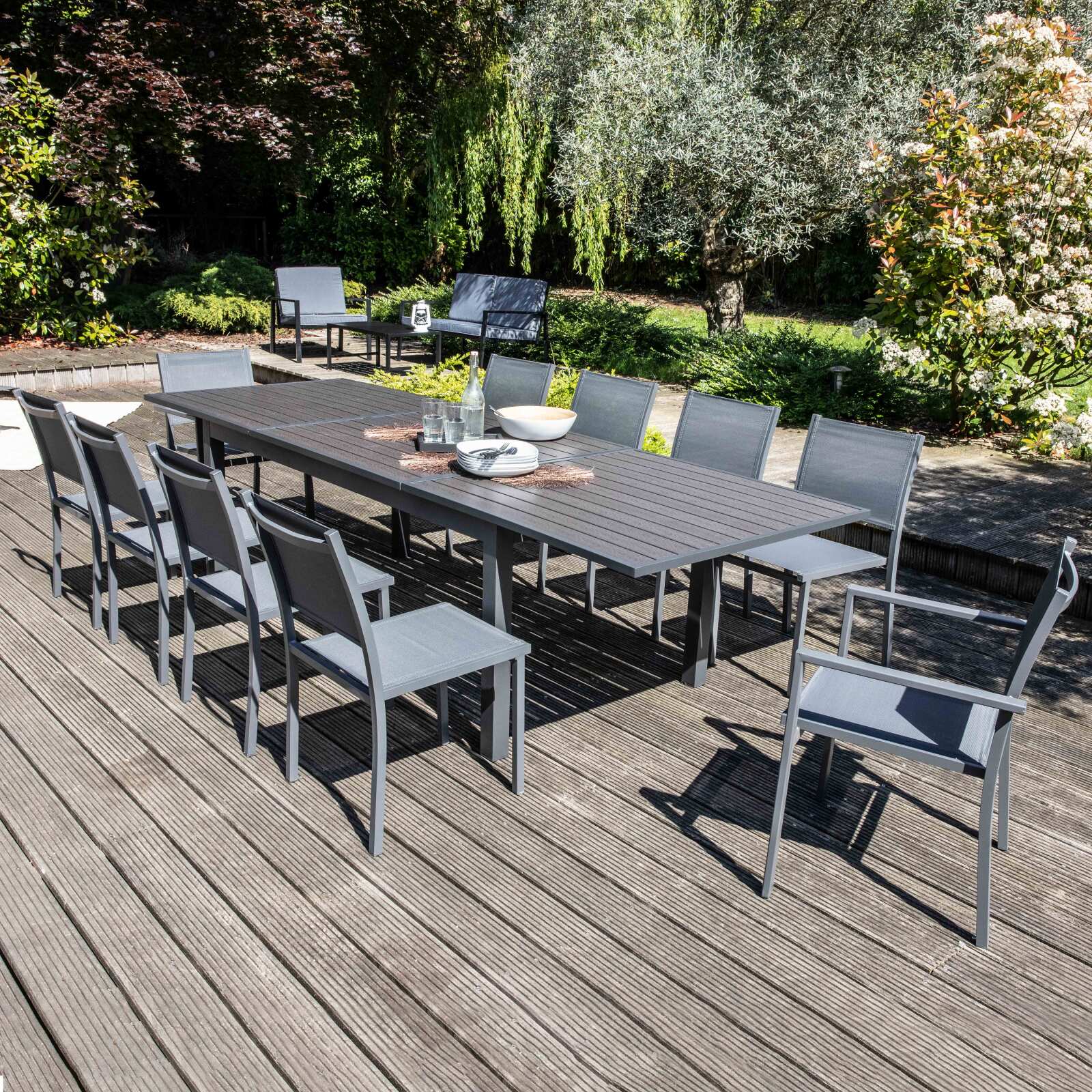 Mesa de jardín rectangular extensible de aluminio/madera contrachapada con 8 sillas y 2 sillas con reposabrazos