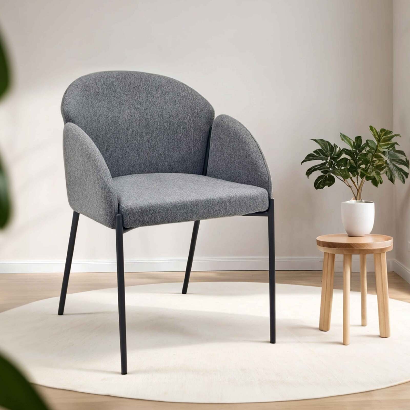 Lote de 2 sillas de tela Lote de 2 sillas de tela