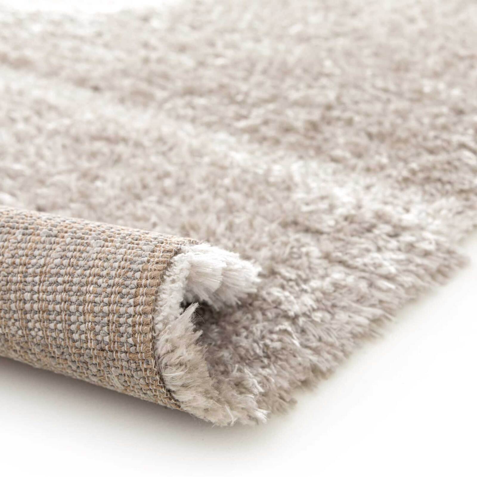 Alfombra shaggy rectangular de poliéster reciclado con motivos geométricos de pelo largo