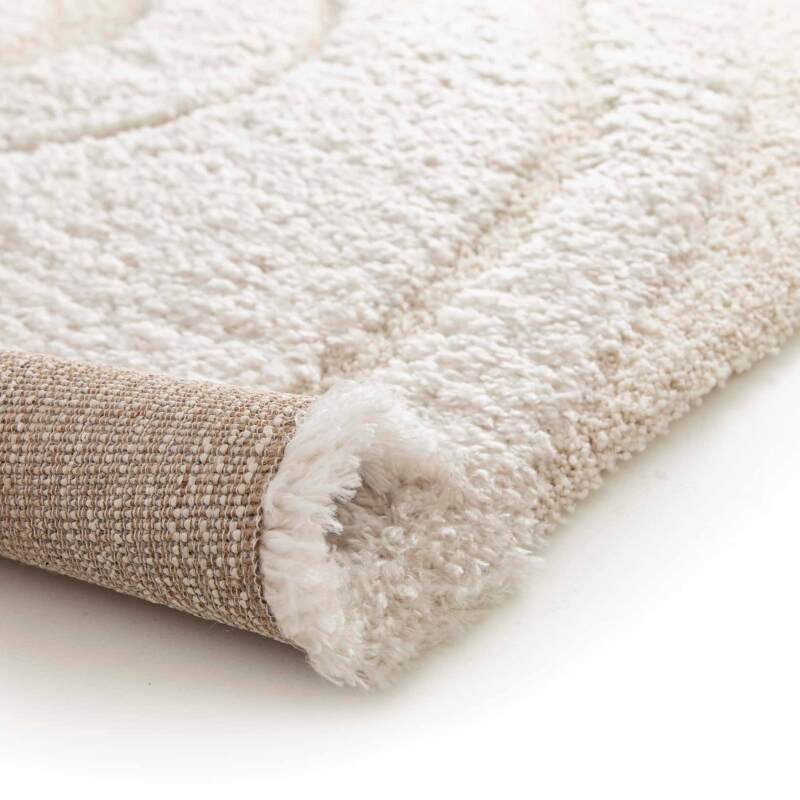 Alfombra shaggy rectangular de poliéster reciclado con motivos geométricos de pelo largo