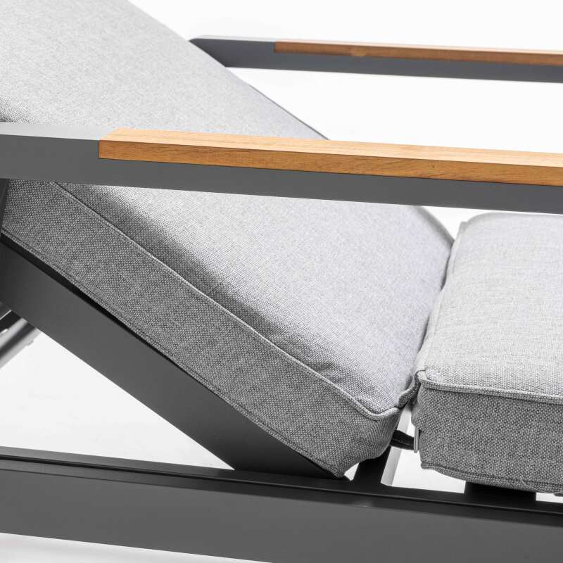 Tumbona reclinable en 5 posiciones de aluminio y madera de teca