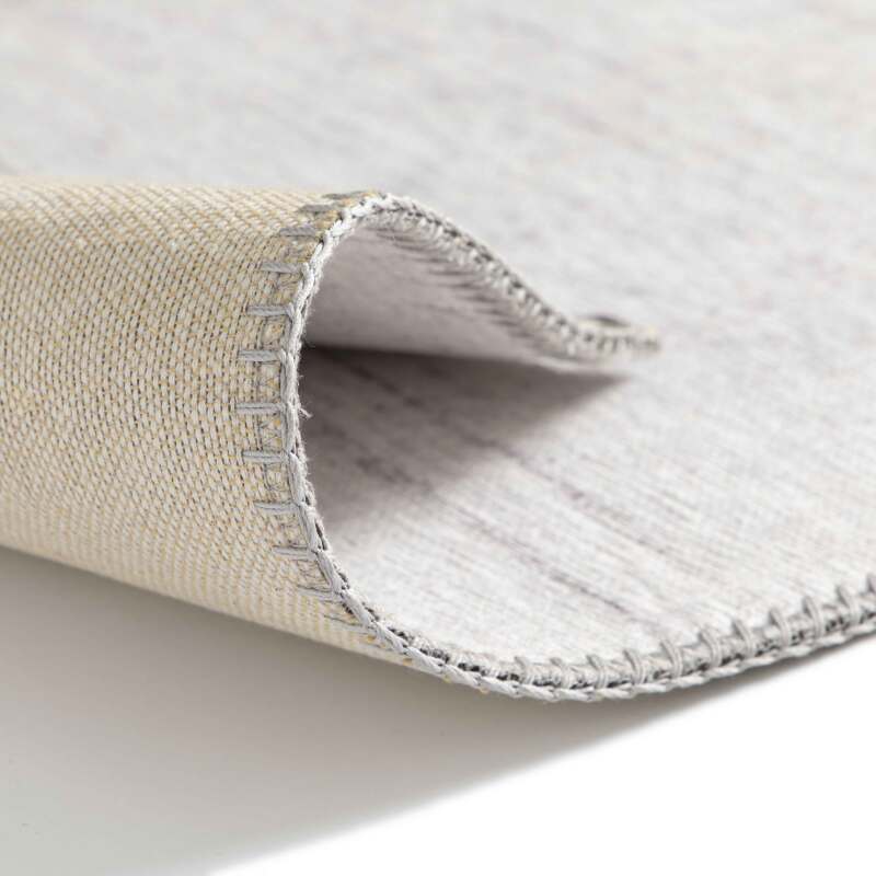 Alfombra rectangular de chenilla estampado con tonos variados y pelo corto