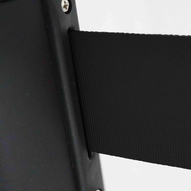 Postes guía de correa retráctil