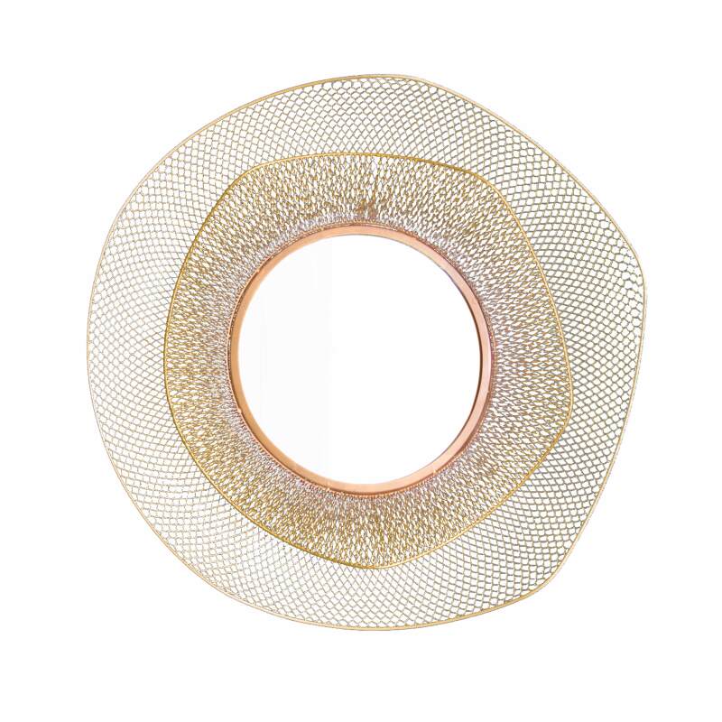 Espejo de metal con forma orgánica