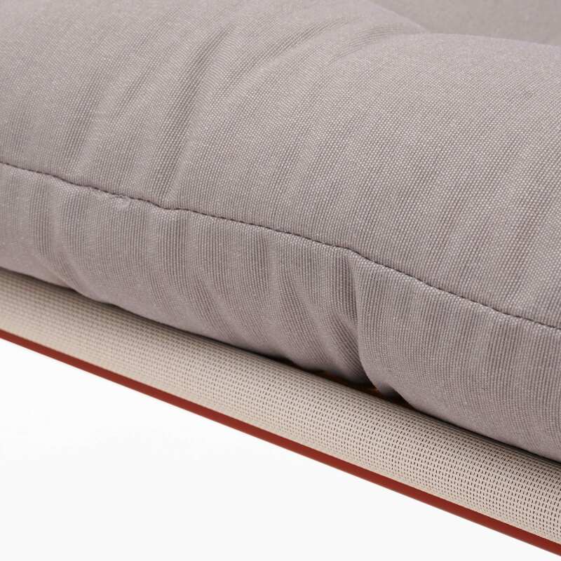 Mueble de jardín metálico de 4 plazas con 1 sofá, 2 sillones y mesa de centro.