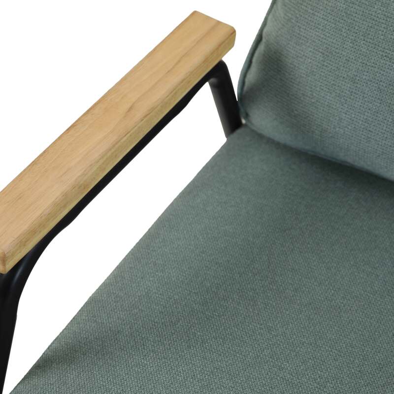 Sillón relax en acero, ratán sintético y tela.